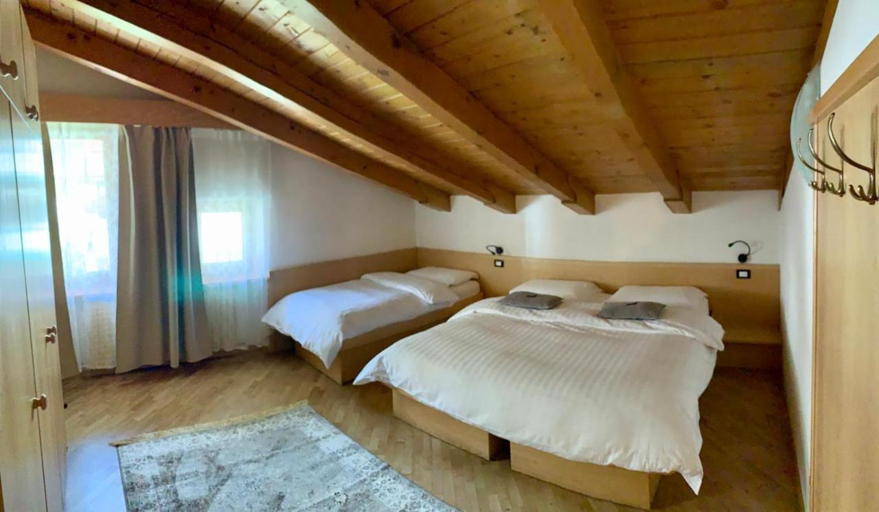 Bed & Breakfast Garni Tobia Campitello di Fassa Buitenkant foto